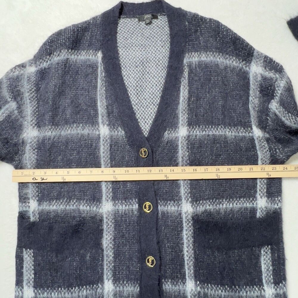 J. Crew Mohair Wool Blend Front Pocket Cardigan Sweater Sz XL Plaid Navy Blue - Picture 9 of 14
